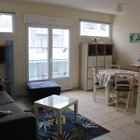 En Bord De Apartment