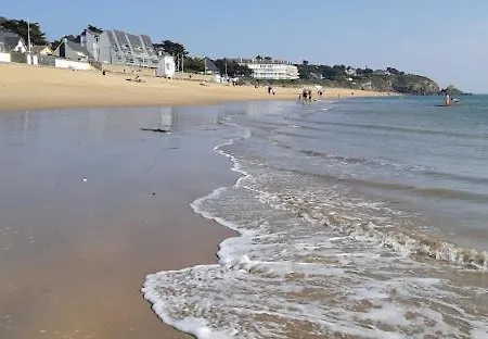 アパート En Bord De *